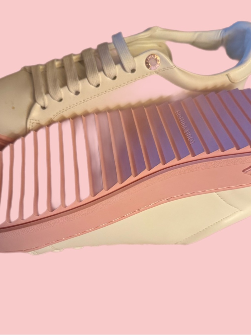 Louis Vuitton White & Pink Women’s Low-Top Sneakers - Picture 6 of 6